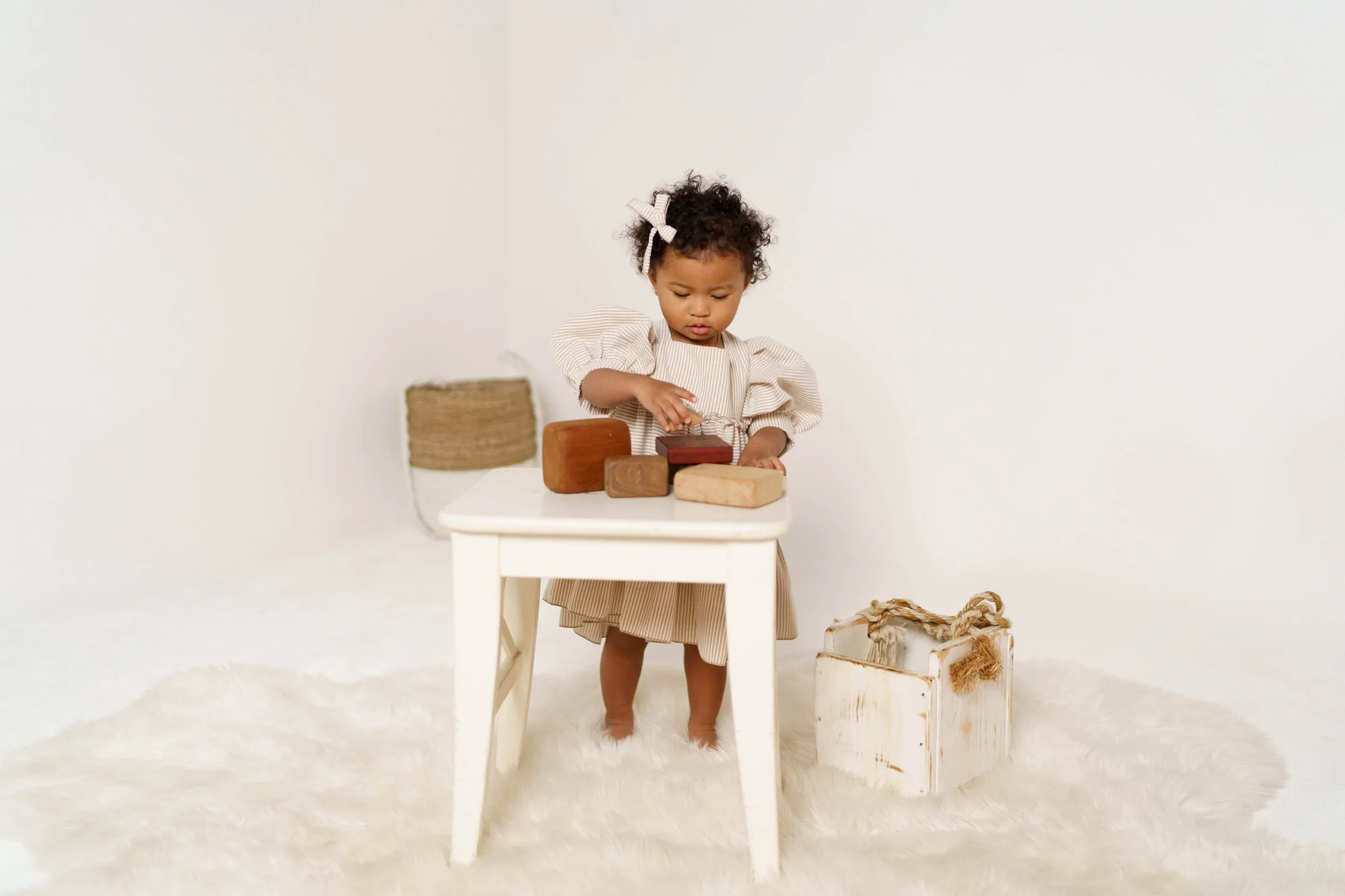Lizzie - Child Tan Seersucker — Wren Amber Clothing
